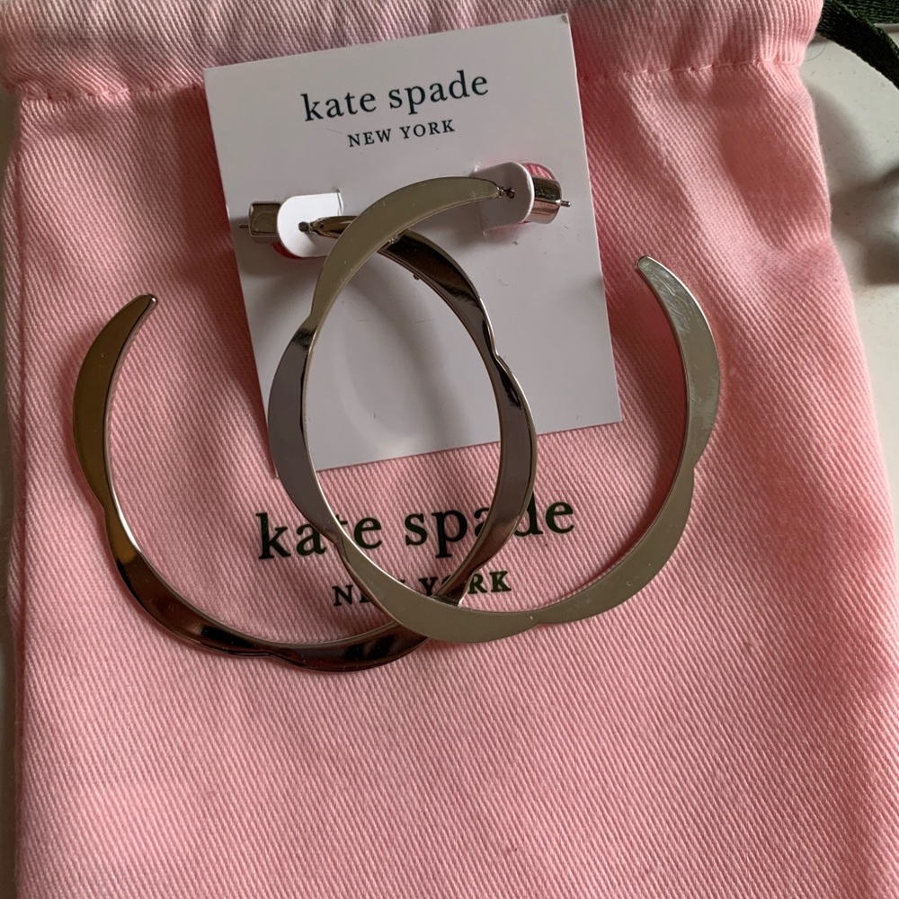 Kate spade scallop silver hoops